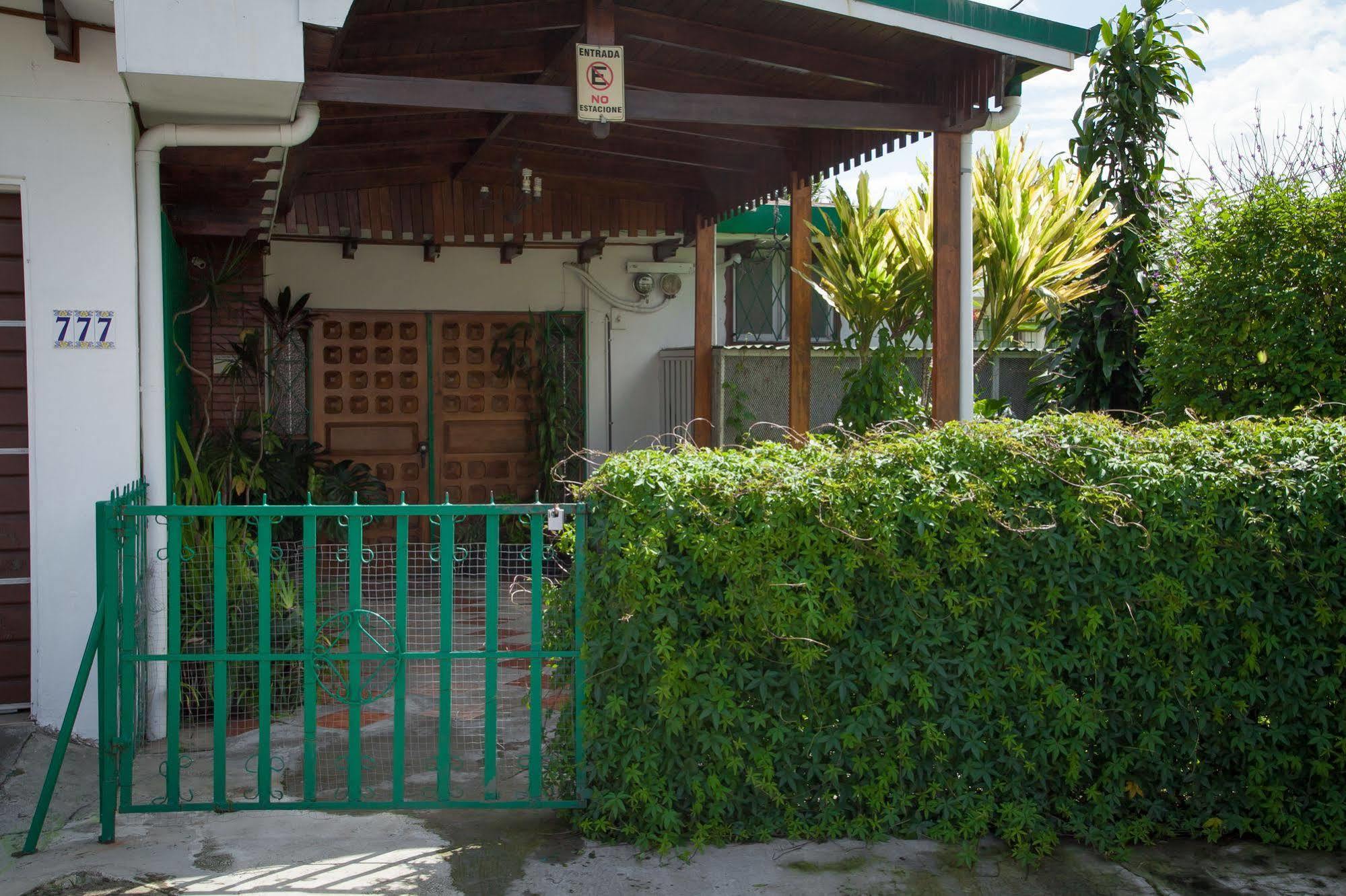Casa Kibi Kibi Hotel ซานโฮเซ ภายนอก รูปภาพ
